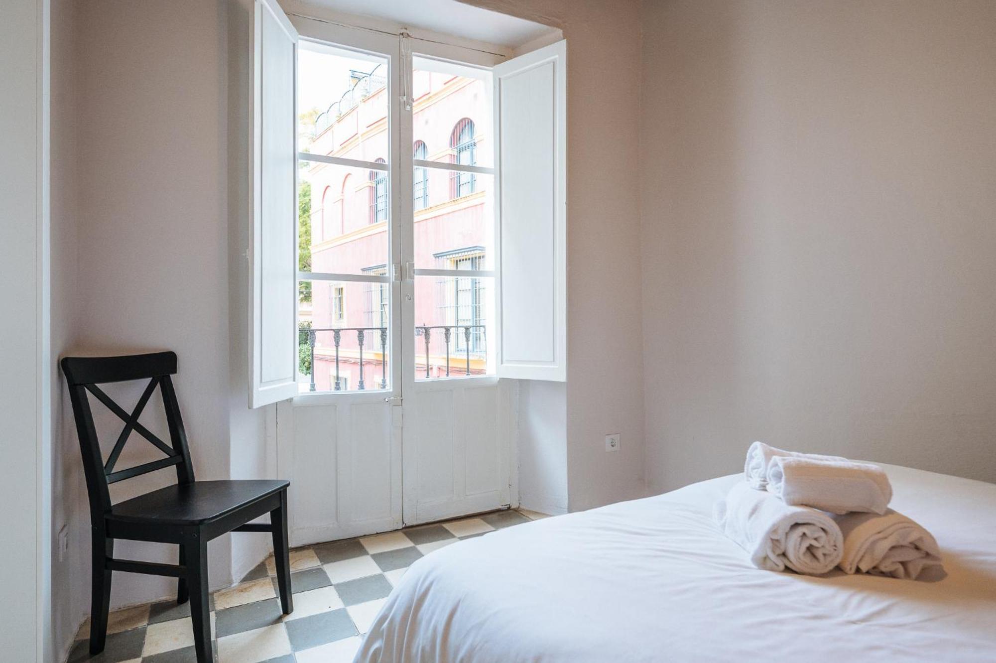 Vakantiehuis Independent Beautiful House Center With Private Parking Sevilla