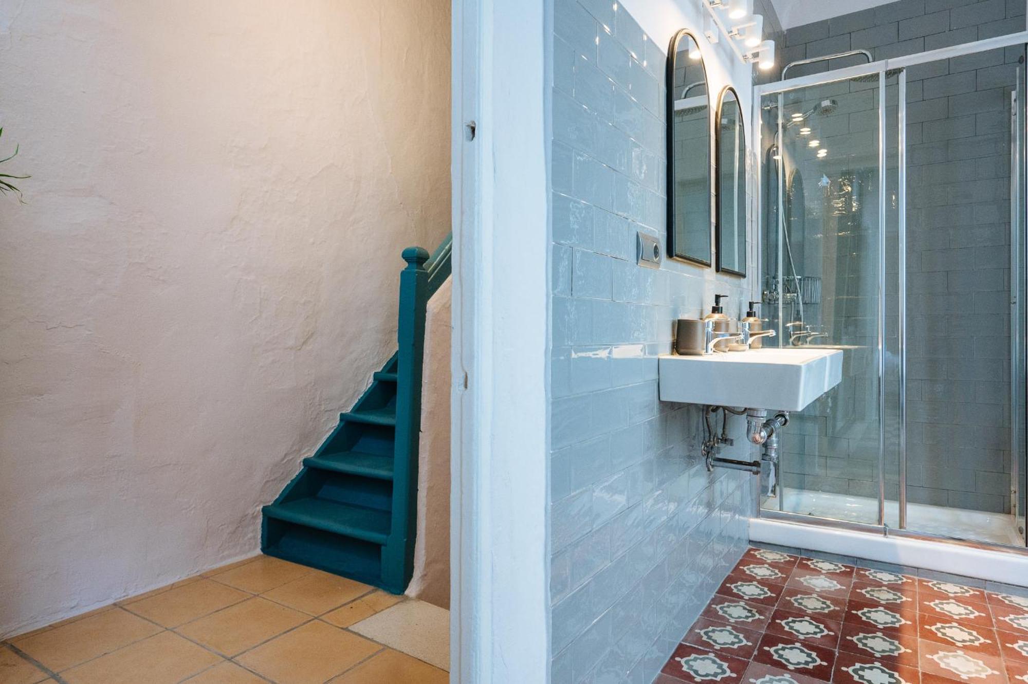 Vakantiehuis Independent Beautiful House Center With Private Parking