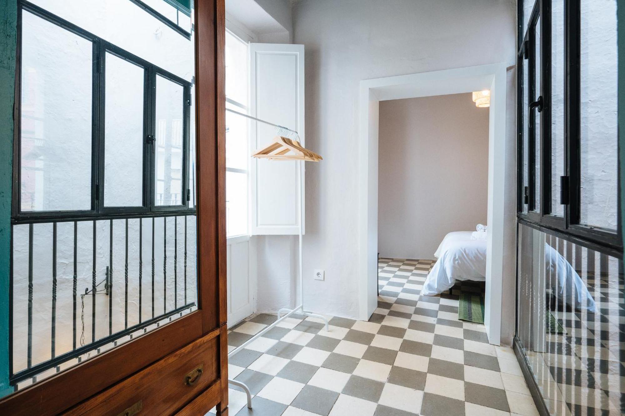 Independent Beautiful House Center With Private Parking Vakantiehuis Sevilla